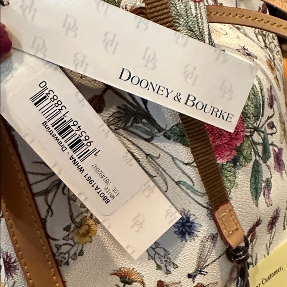 Floral Print Bucket Bag New with tags πβ₯οΈπ¦π¦πΎππππΈππΊ - Picture 13 of 17